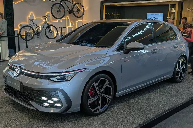 El Volkswagen Golf GTI regresará en diciembre a la Argentina.