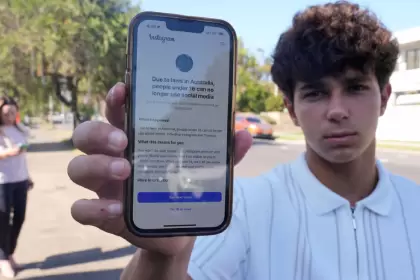 Redes sociales vetadas: la ley australiana que eliminó millones de cuentas