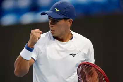 Sebastián Báez sigue intratable en 2026