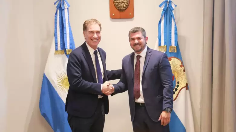 Santilli visitó a Orrego en San Juan por la reforma laboral, el 15 de enero