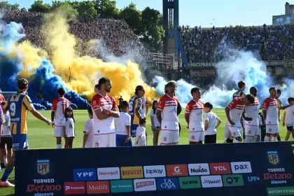 Once futbolistas de Estudiantes habían sido sancionados tras el pasillo de espaldas ante Rosario Central
