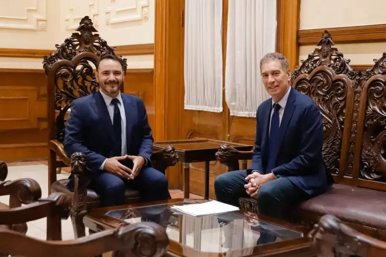 Diego Santilli se reunió con Juan Pablo Valdés en Corrientes para reunir apoyos para la reforma laboral, el 30 de enero
