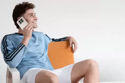 Julián Álvarez protagoniza la campaña de lanzamiento del nuevo Redmi Note 15.