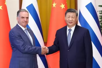 Del TLC al 5G: China gana terreno en Uruguay y preocupa a EE.UU.