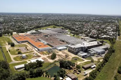 Vista aérea de la planta de Fate en San Fernando, provincia de Buenos Aires