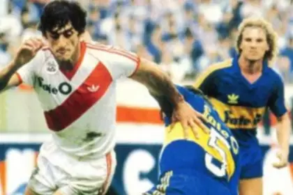 Fate llegó a sponsorear a River y a Boca en los '80