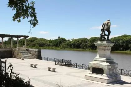 Por qué Buenos Aires vive de espaldas al río