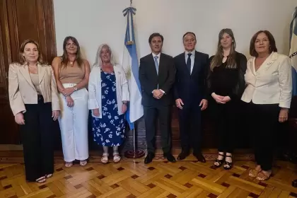 Los senadores del flamante interbloque Impulso País