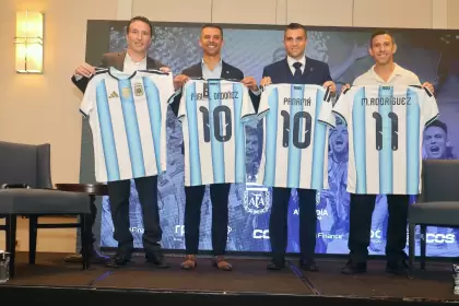 La AFA presentó en Panamá su estrategia de expansión global junto a Maxi Rodríguez, referente de la Selección.