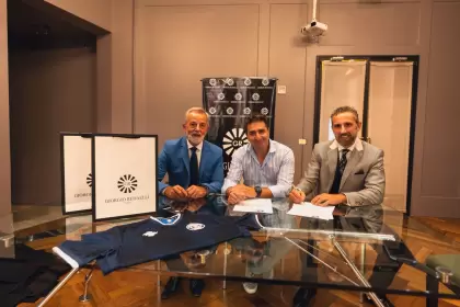 Independiente Rivadavia usará trajes italianos en la Copa Libertadores.