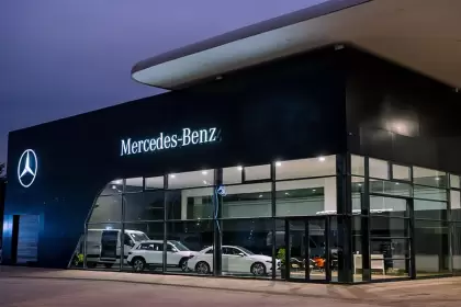 Por la eliminación de Impuestos Internos, Mercedes-Benz bajó hasta US$ 60.000 sus autos