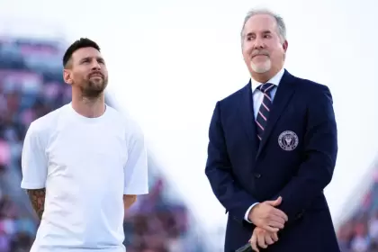 Messi junto a Jorge Mas, el empresario que lideró las negociaciones para transformar al Inter Miami en una potencia global