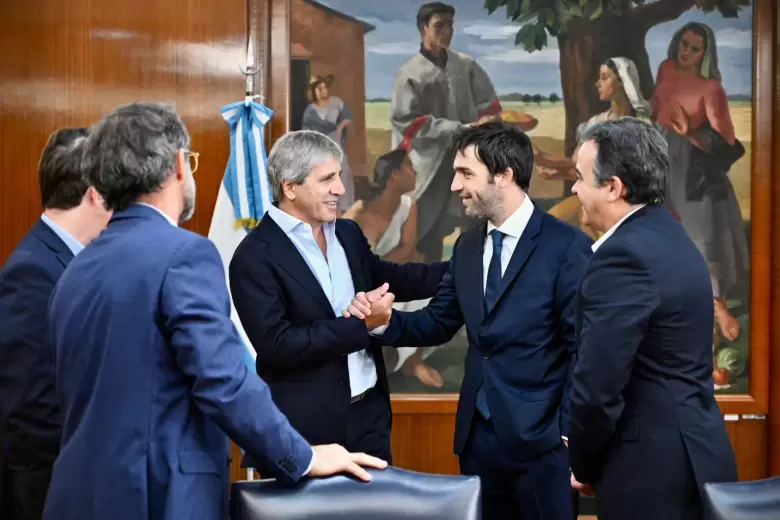 Luis Caputo e Ignacio Torres