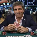 Caputo juega al póker con el mercado y gana tiempo mientras busca cerrar el plan "antifragilidad" para el 2027