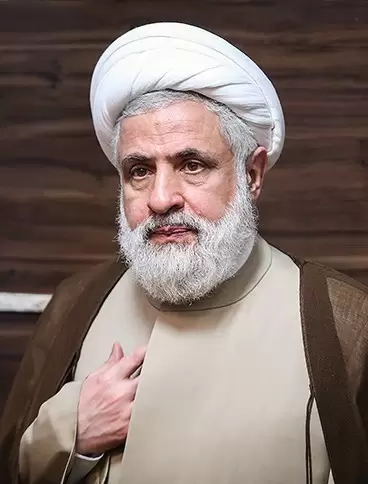 Naim Qassem, la nueva cara del liderazgo de Hezbolá, enfrentando el desafío de limitar la función militar de la organización tras décadas de hegemonía
