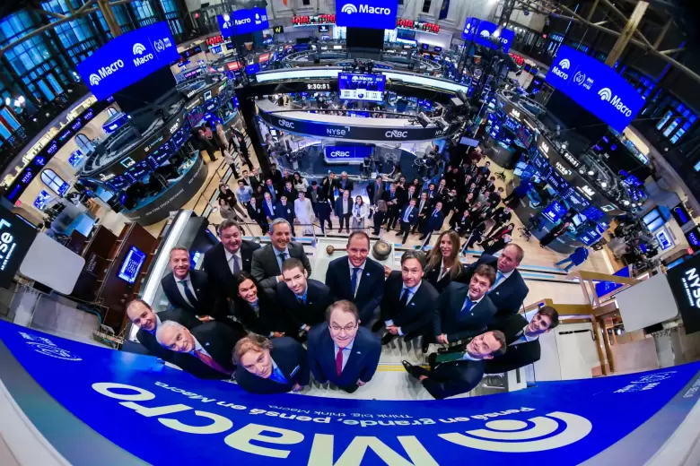 Con el tradicional toque de campana en Wall Street, Banco Macro celebró sus 20 años en Wall Street