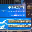 Caputo tiene ganas de patearle el trasero a un banco inglés