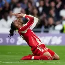 La estrella del fútbol europeo que juega sin sponsor de botines y rechaza contratos millonarios por una atípica razón