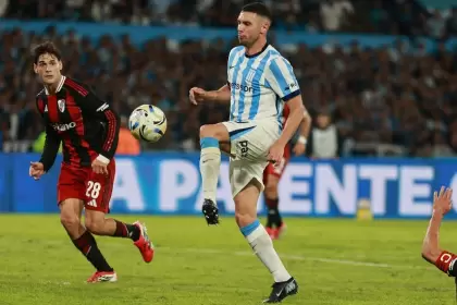 Con la mira en la recuperación, Racing necesita que los goles de "Maravilla" Martínez vuelvan pronto