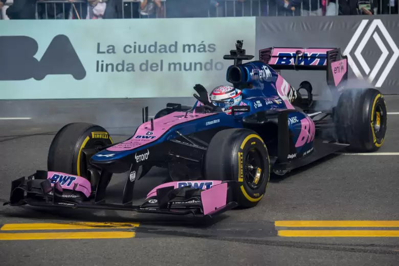 Franco Colapinto en su primera salida de la jornada, a bordo del Lotus E20