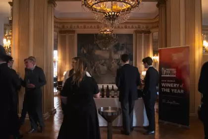 El encuentro incluyó una cata dirigida de 10 vinos Malbec y una masterclass encabezada por la sommelier Valeria Gamper