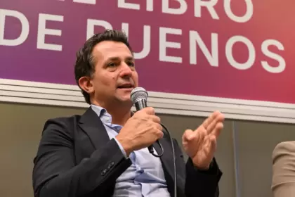 La presentación del libro fue en La Feria del Libro.