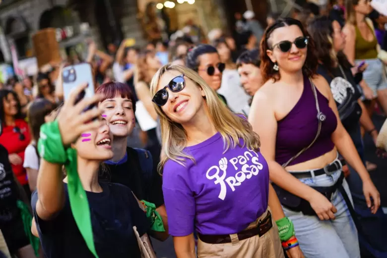 Myriam Bregman en la movilización por el Día de la Mujer