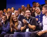 Guillermo Michel, Victoria Tolosa Paz, Juan Manuel Olmos y Federico Achával en el encuentro "El peronismo debate"