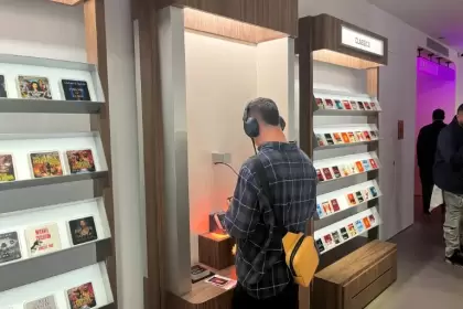 Abrió una "librería sin libros" en Nueva York y todos hablan de la experiencia