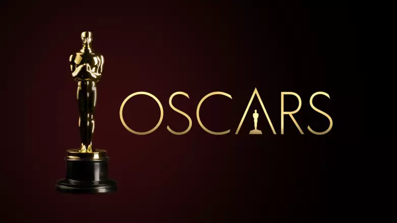 El premio de la Academia, informalmente llamado Oscar.