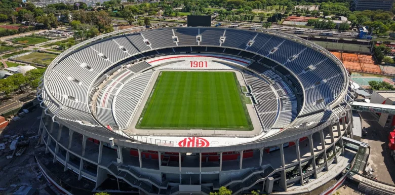 River Monumental - g