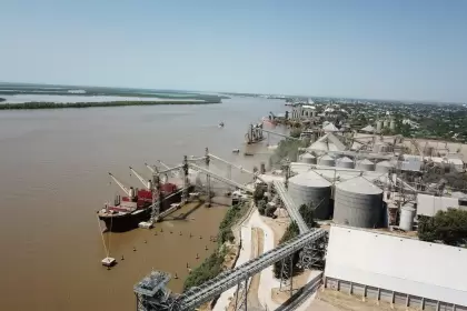 La baja de DEX no pone en riesgo el superávit fiscal