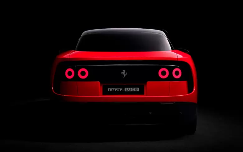 Una vista trasera del Ferrari Luce.