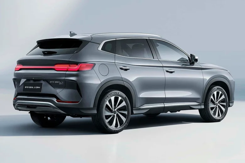 El BYD Seal U DM-i GS es un SUV del segmento C. - BYD