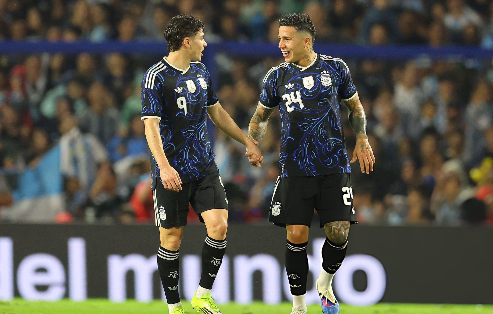 Futbolistas argentinos valen 800 millones: impacto en el mercado