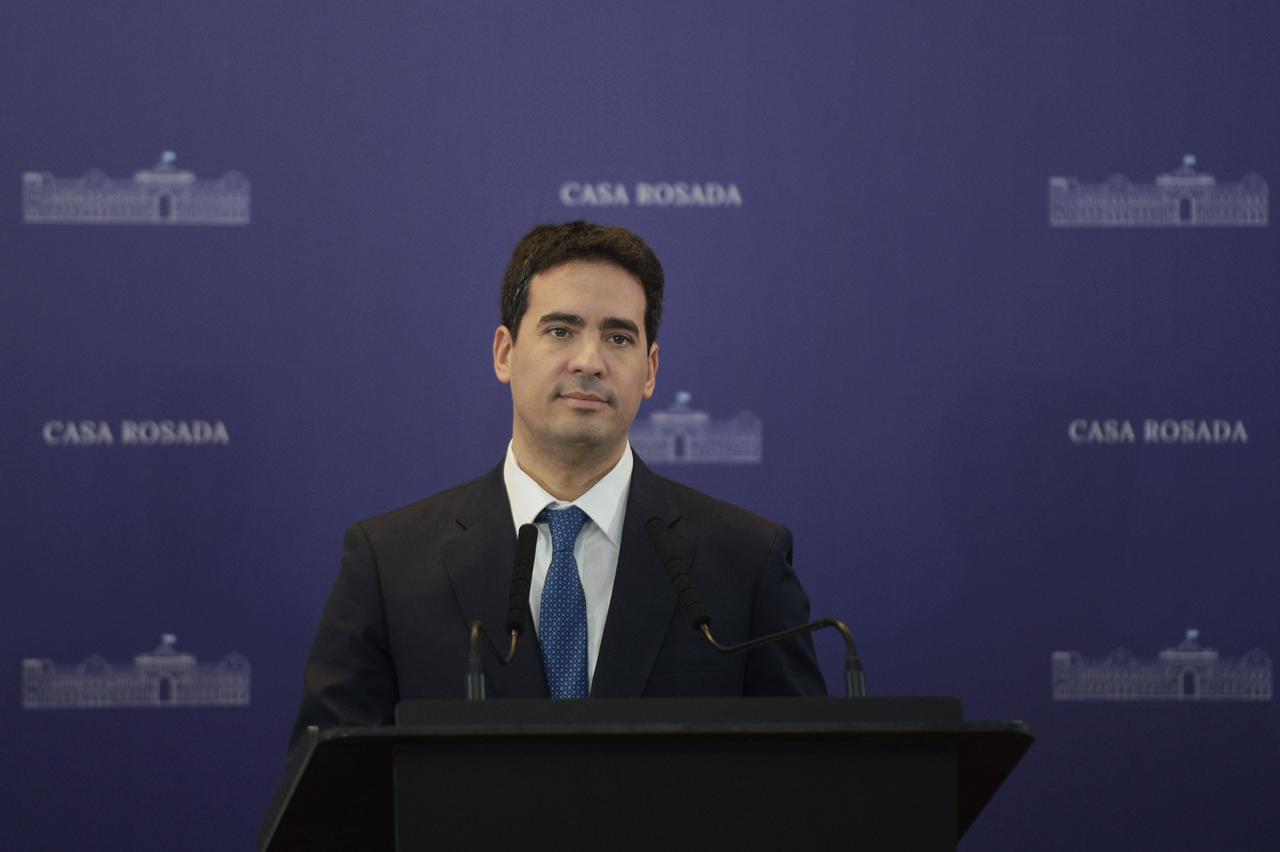 Ravier se presentó como vocero: conferencias semanales y un perfil menos confrontativo - El Economista