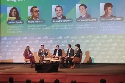 "Tenemos que pasar de modelos competitivos a modelos colaborativos", afirman los empresarios.