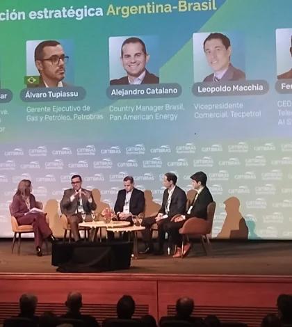"Tenemos que pasar de modelos competitivos a modelos colaborativos", afirman los empresarios.