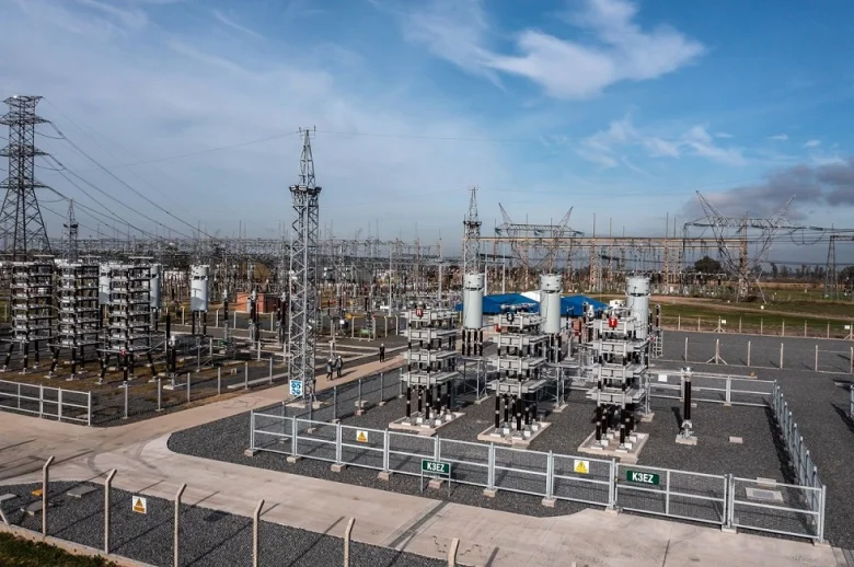 El sistema eléctrico sumó un nuevo refuerzo estructural con la ampliación de la Estación Transformadora de Ezeiza, una obra de US$ 40 millones. - (PCR)