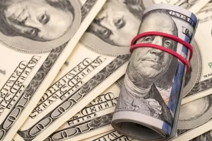 dólar
