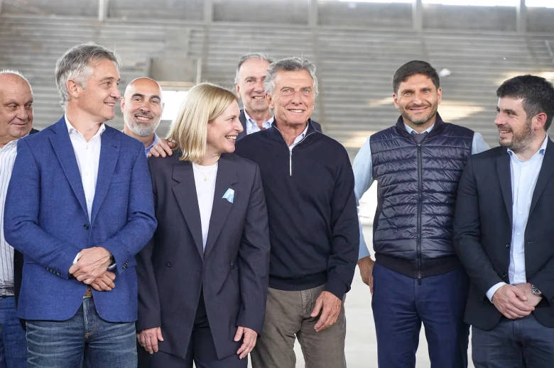 Macri se reunió con Frigerio y Pullaro en Santa Fe, donde encabezó el acto Próximo Paso Centro - PRO