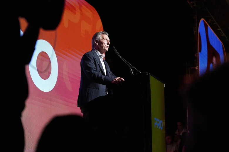 Macri se reunió con Frigerio y Pullaro en Santa Fe, donde encabezó el acto Próximo Paso Centro - PRO