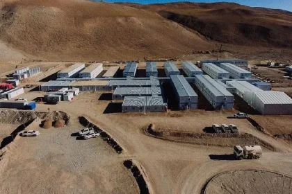 Vicuña, los campamentos chinos y la discusión equivocada