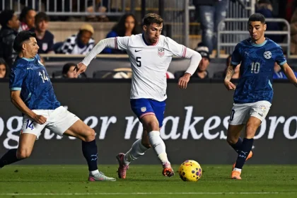Ambos seleccionados pondrán en marcha el primer partido en suelo estadounidense de la Copa del Mundo