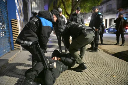 Jorge Macri logró dos leyes clave: cárcel para trapitos y luz verde para la Línea F de subte