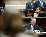Manuel Adorni sería interpelado por el Senado el 2 de julio