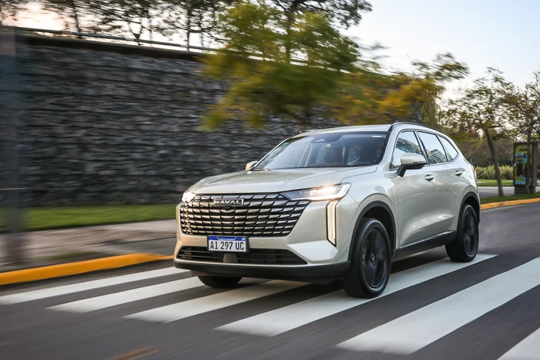 El Haval H6 HEV se renovó en diseño y equipamiento. - sda