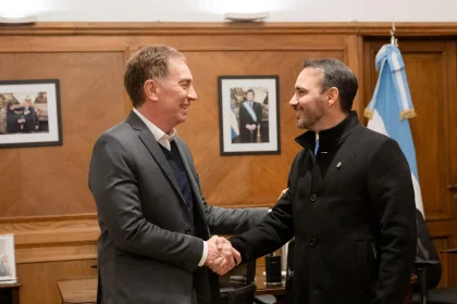 Santilli se reunió con Valdés en Casa Rosada