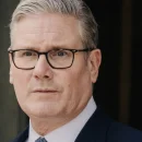 Conmoción en Reino Unido: renunció Keir Starmer y ya suena su reemplazante