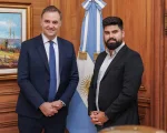Manuel Adorni y Fabián Fernández, el nuevo secretario de Comunicación y Prensa